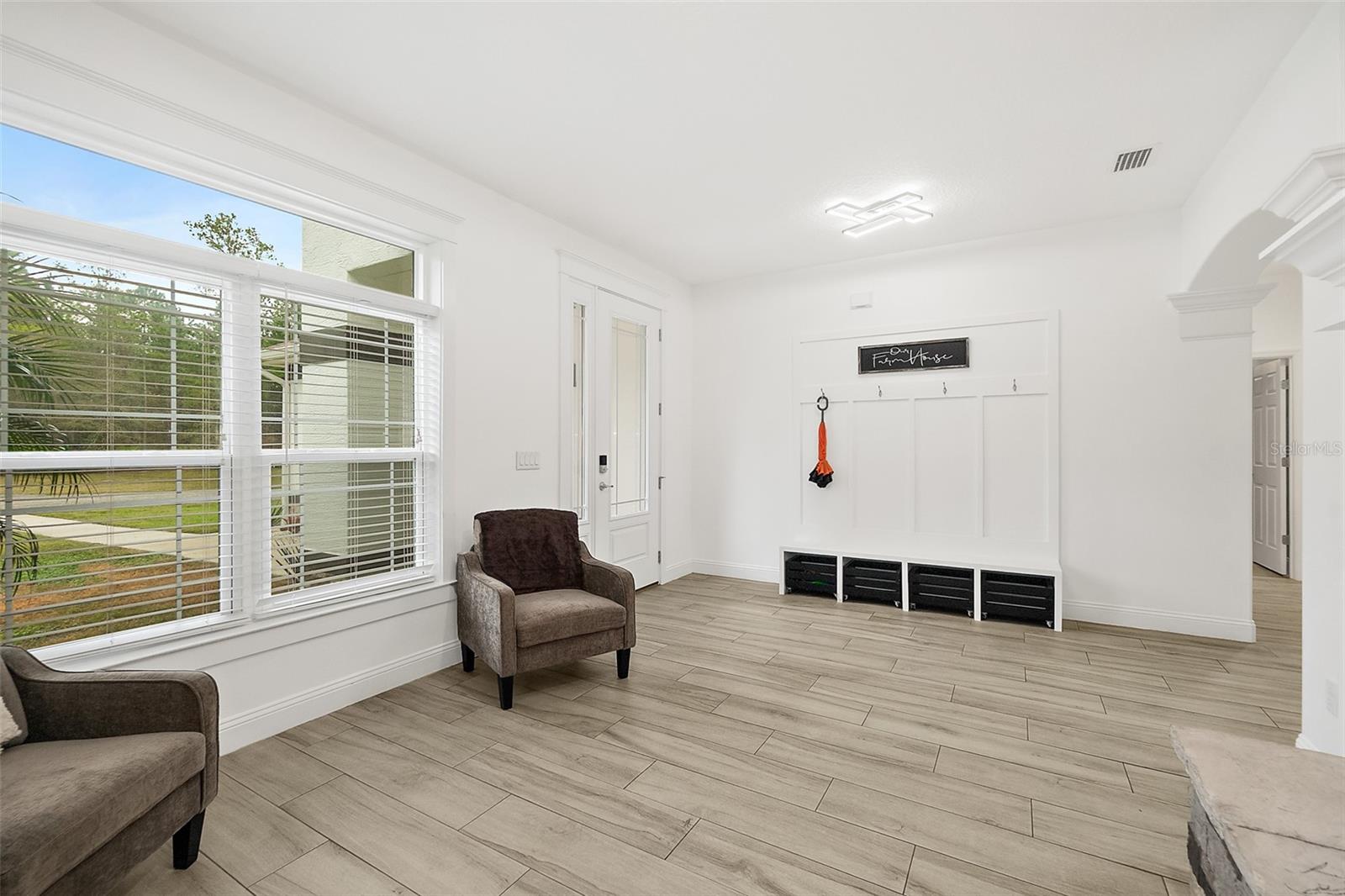 Image 5 of 37 For 4895 Highway 100