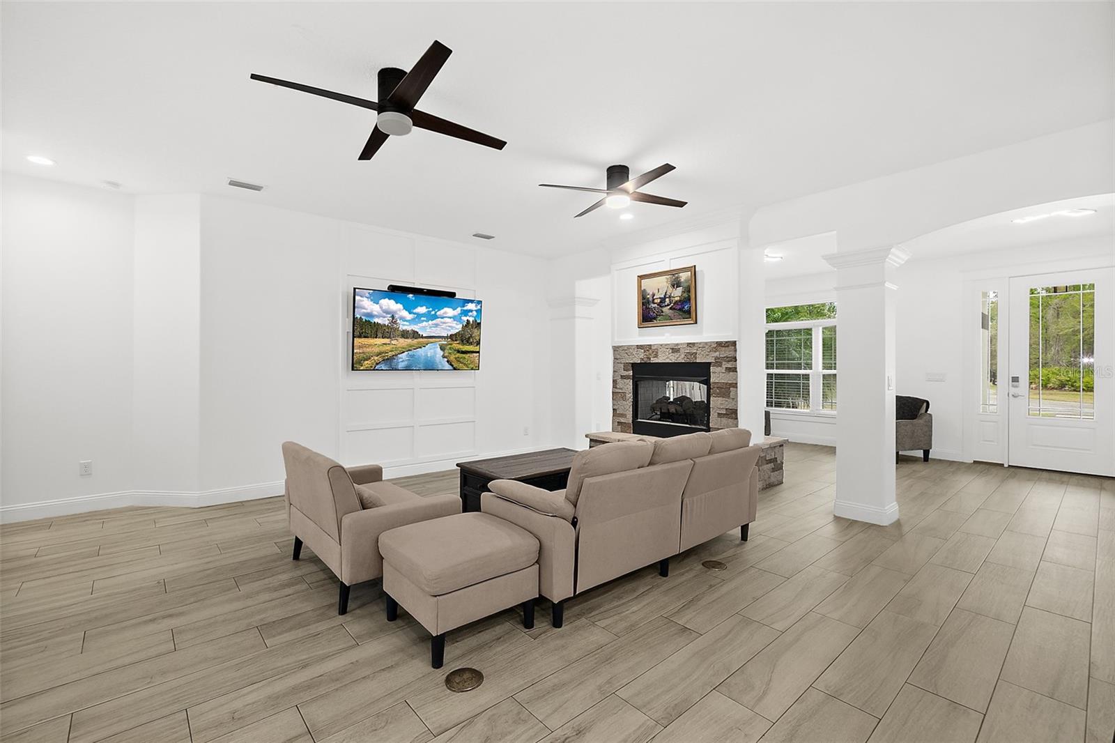 Image 9 of 37 For 4895 Highway 100