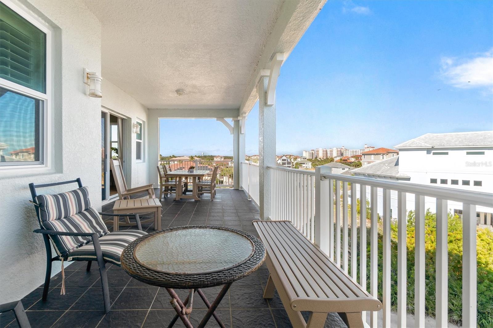 Image 31 of 47 For 200 Cinnamon Beach Way 141