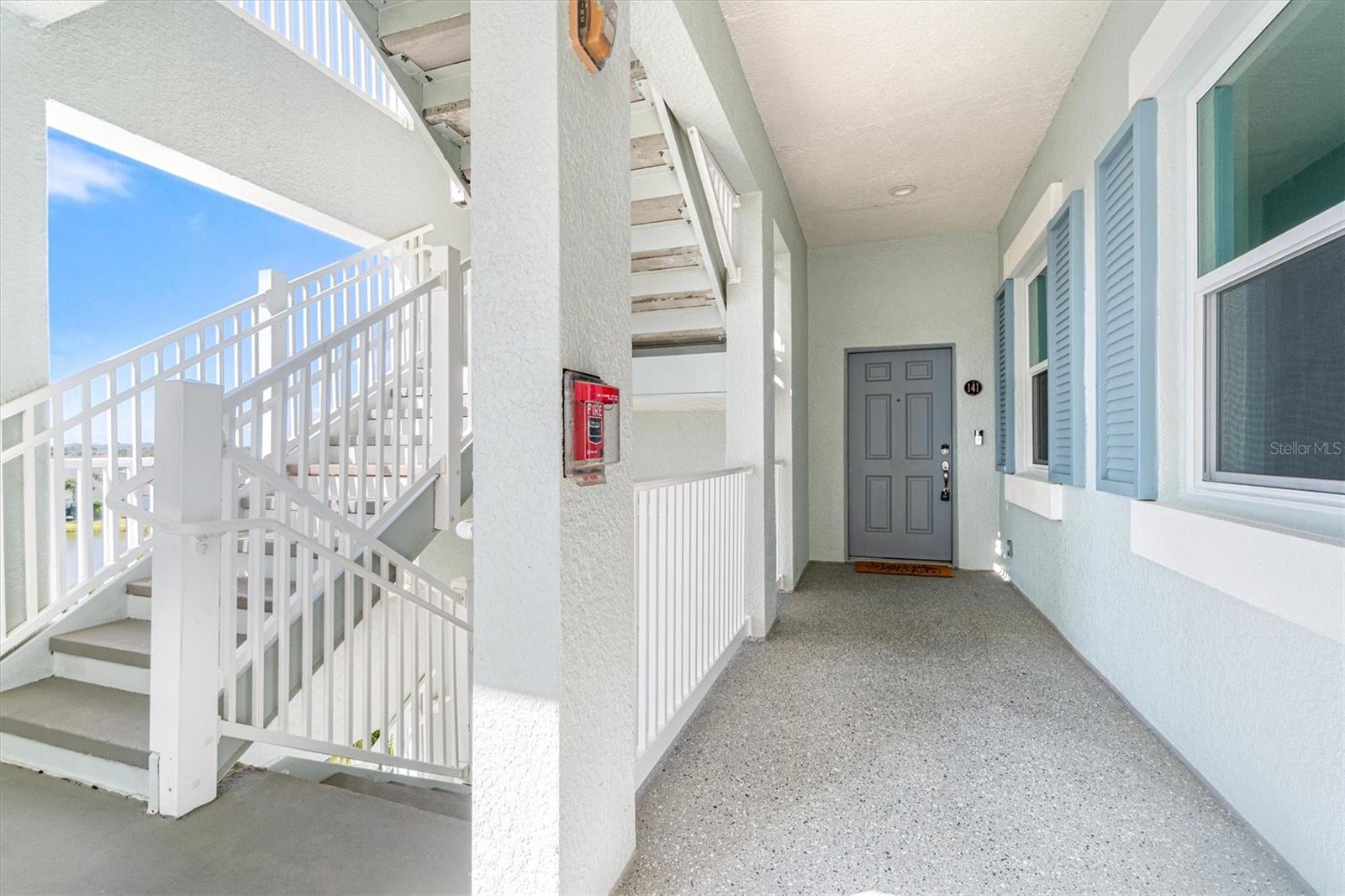 Image 33 of 47 For 200 Cinnamon Beach Way 141