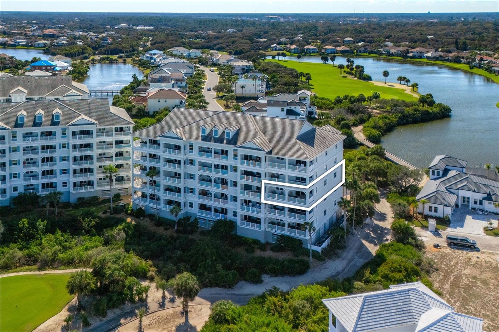 Image 40 of 47 For 200 Cinnamon Beach Way 141