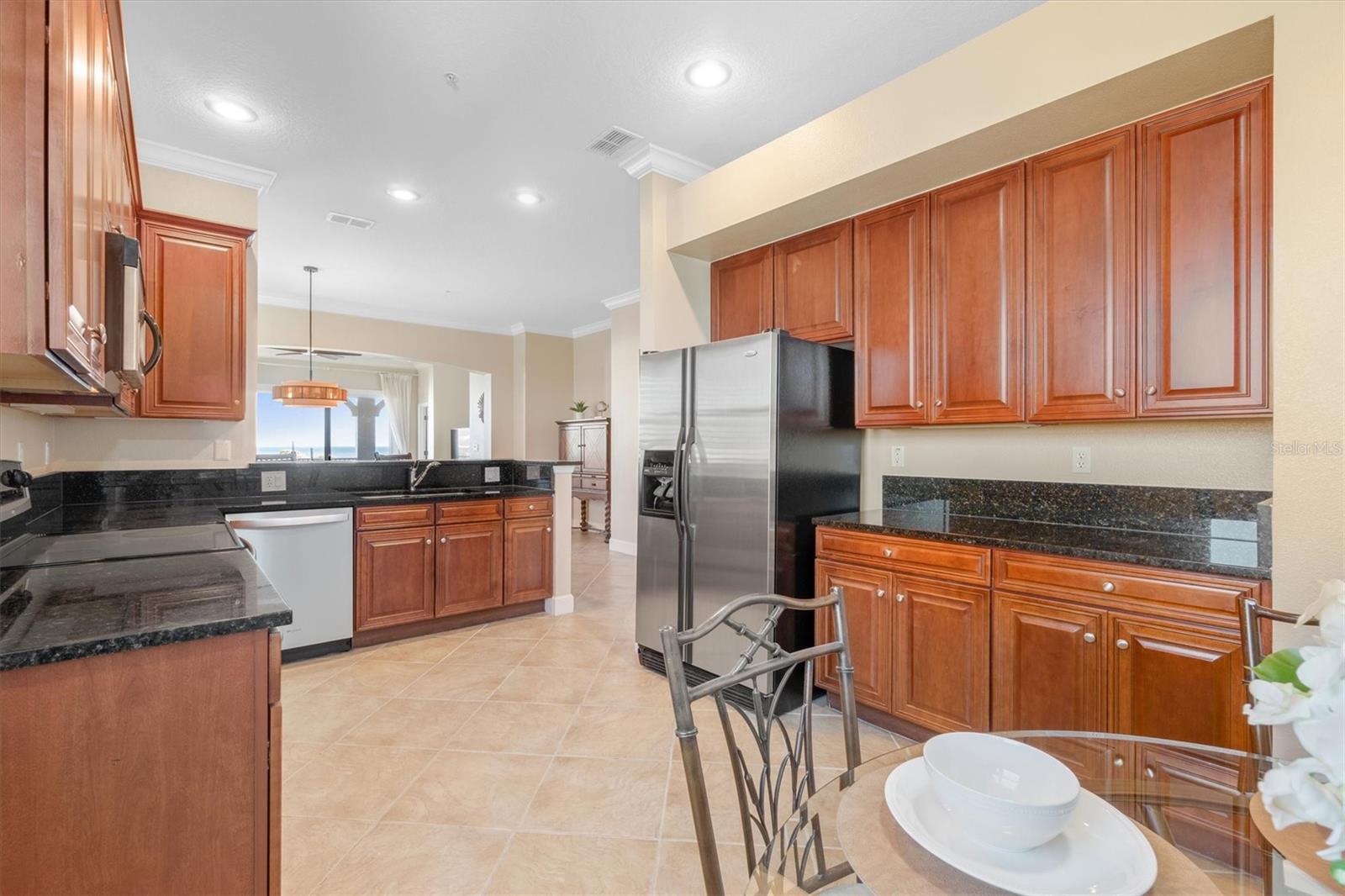 Image 6 of 47 For 200 Cinnamon Beach Way 141