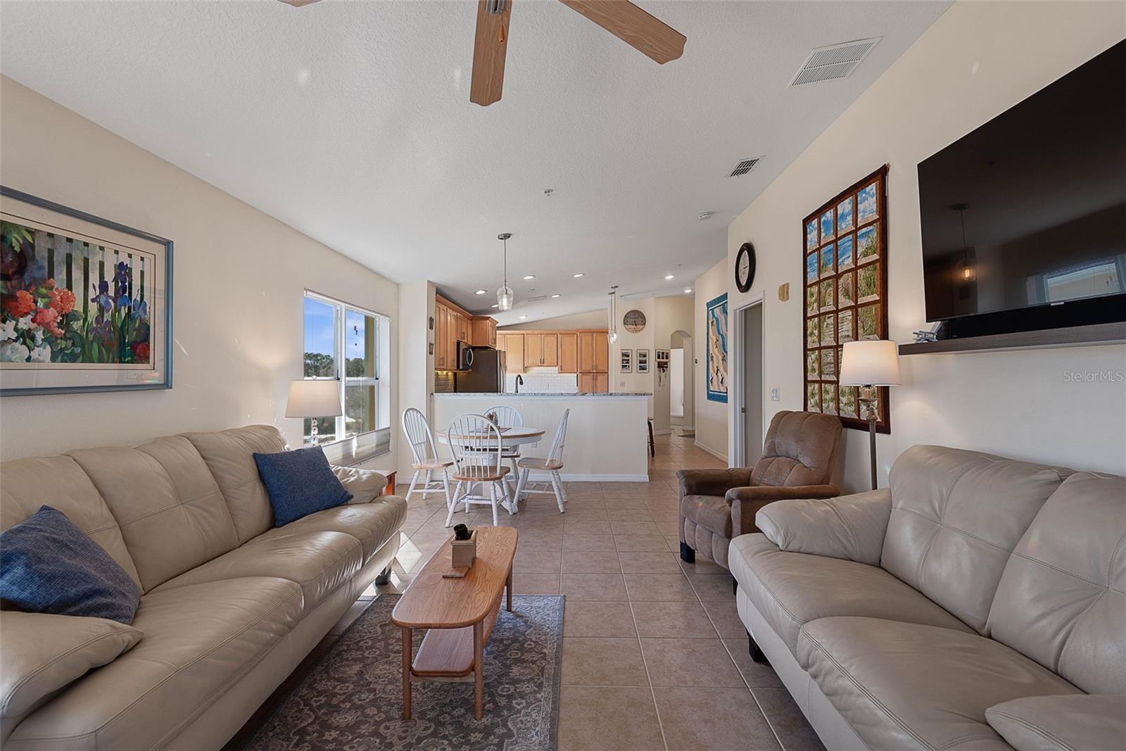 Image 14 of 100 For 700 Canopy Walk Lane 745