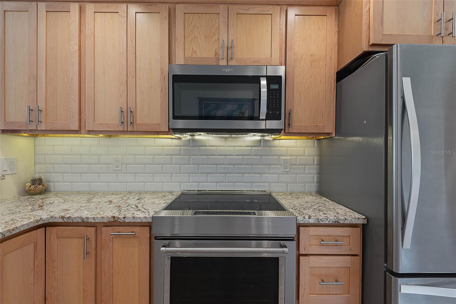 Image 17 of 100 For 700 Canopy Walk Lane 745