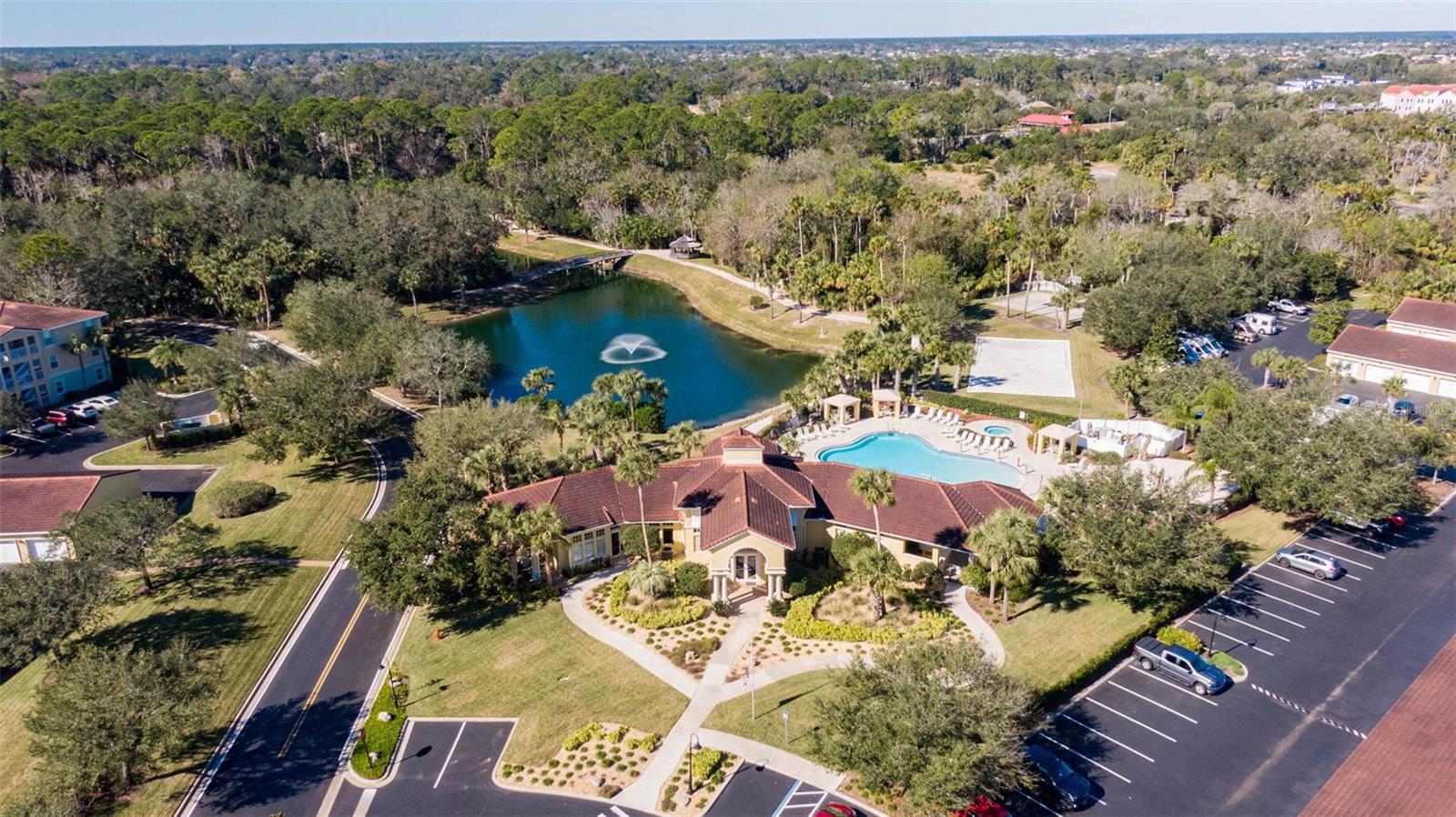 Image 61 of 100 For 700 Canopy Walk Lane 745