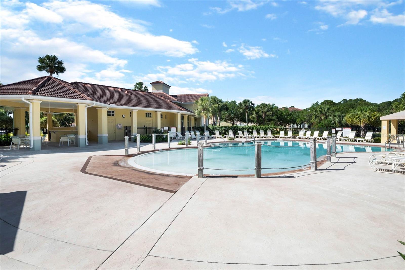 Image 69 of 100 For 700 Canopy Walk Lane 745