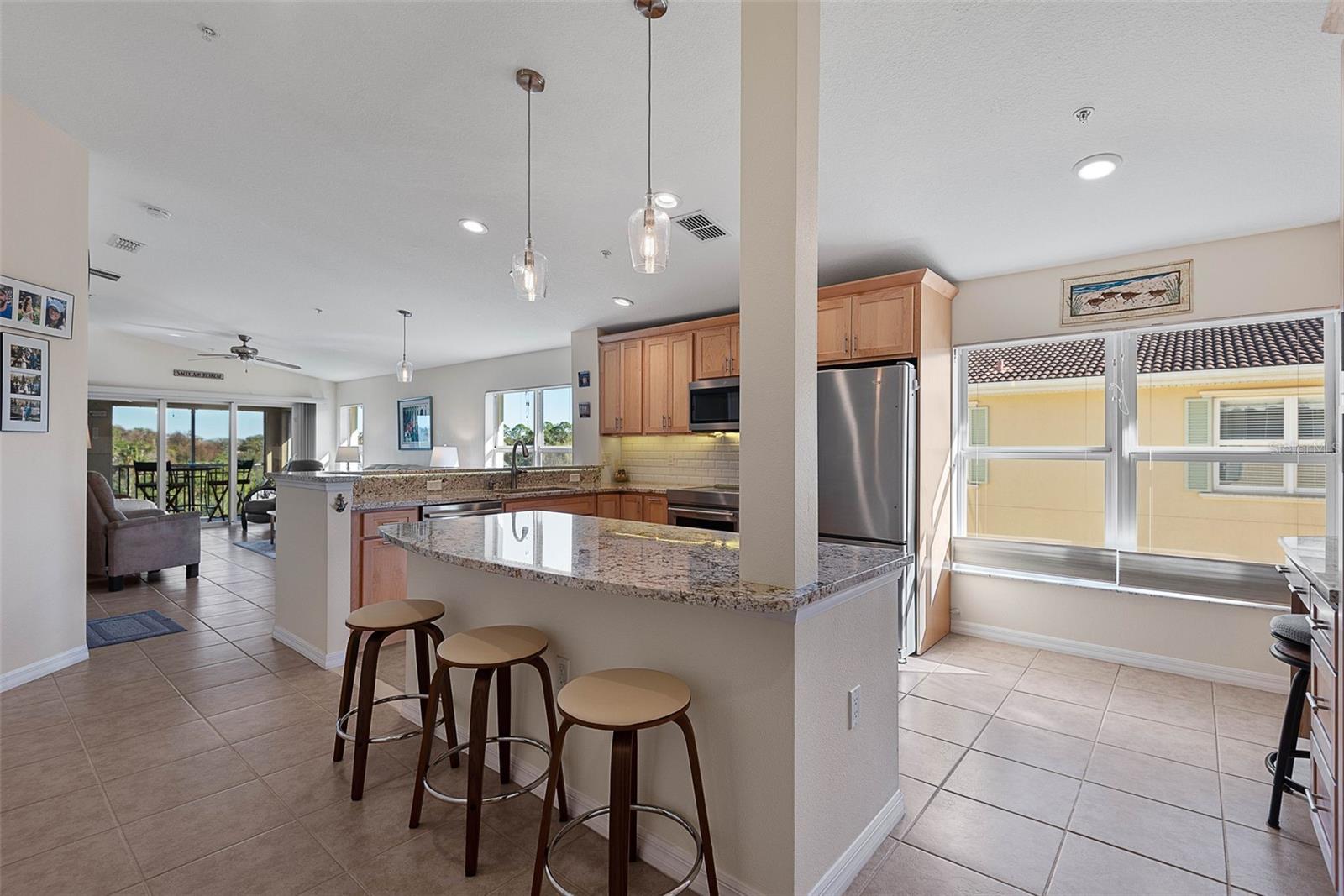 Image 7 of 100 For 700 Canopy Walk Lane 745