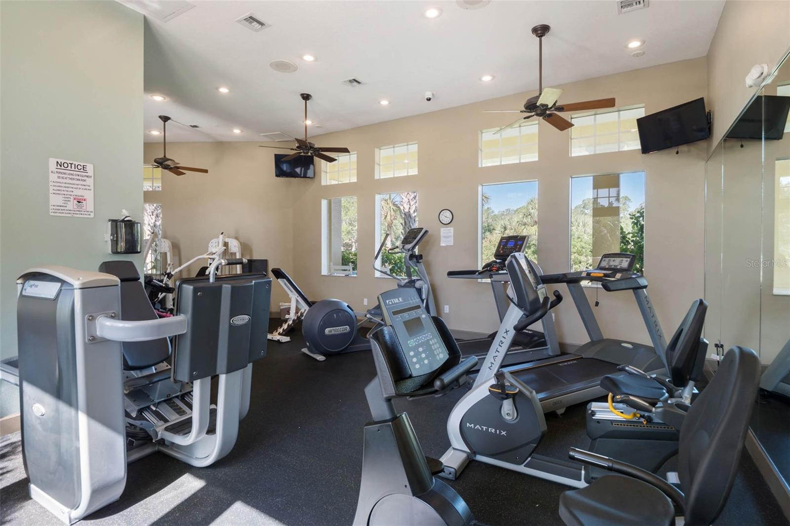 Image 70 of 100 For 700 Canopy Walk Lane 745