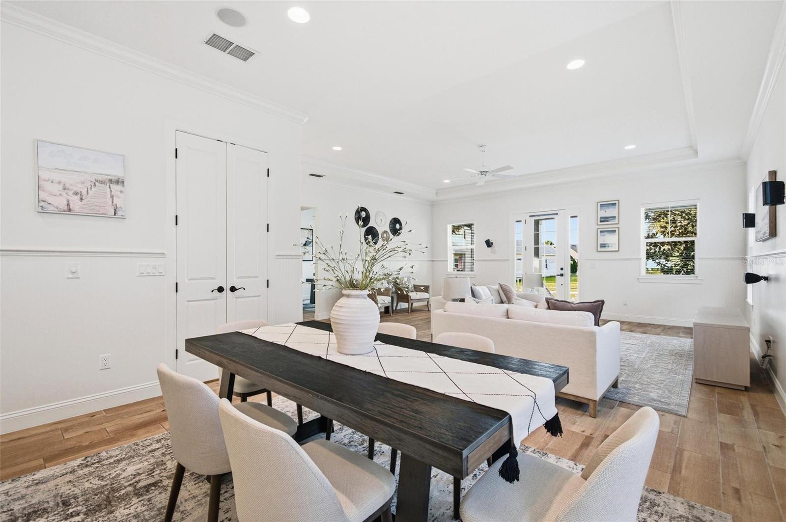 Image 10 of 41 For 25 Sandy Beach Way