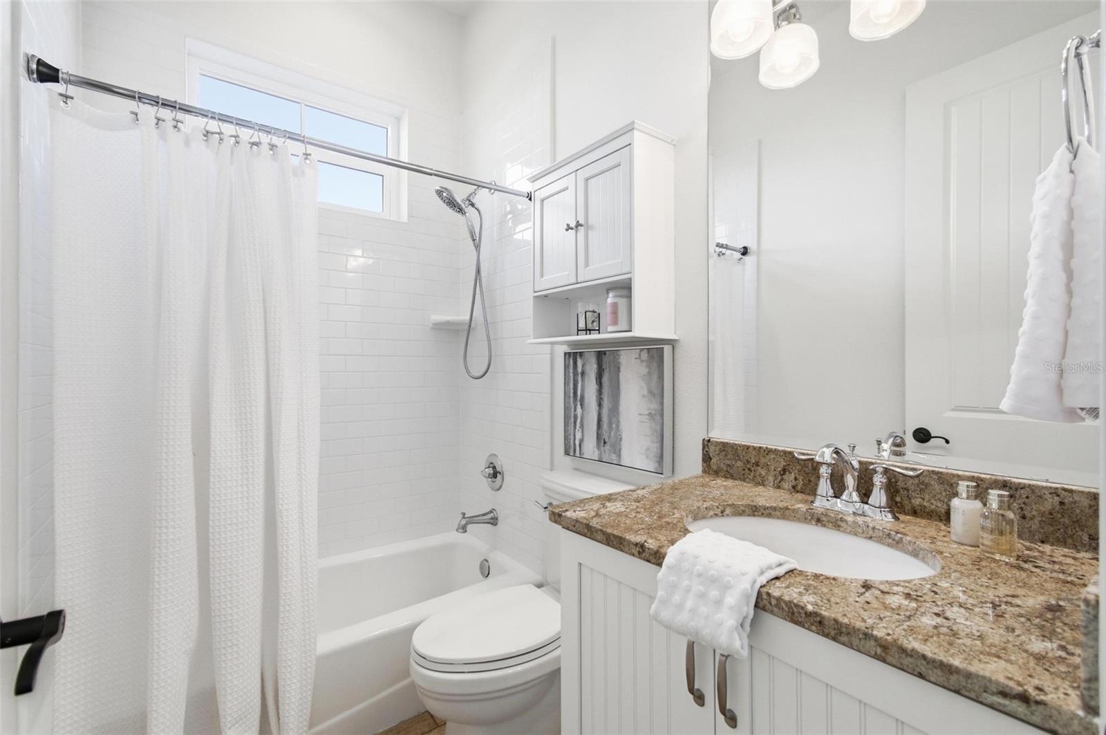 Image 35 of 41 For 25 Sandy Beach Way