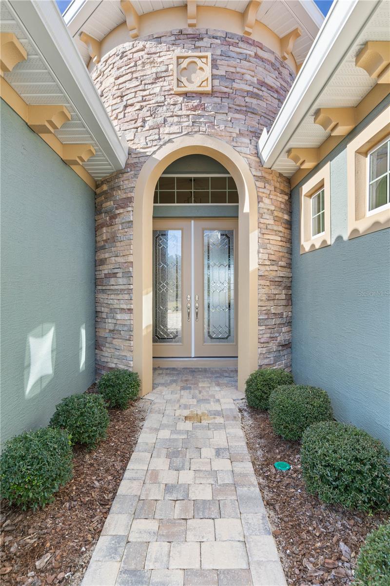 Image 10 of 79 For 661 Mahogany Run