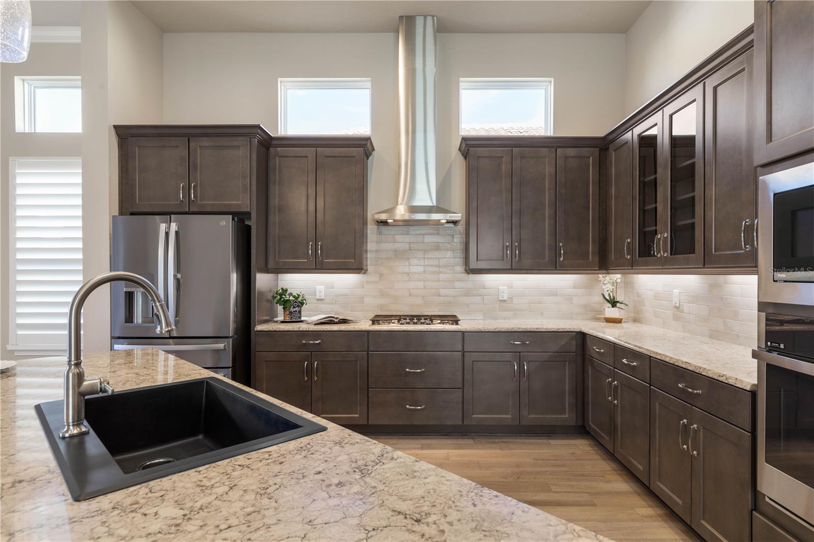 Image 26 of 79 For 661 Mahogany Run