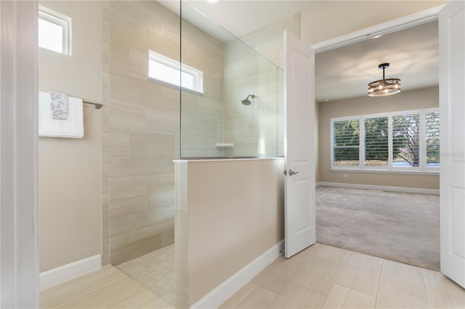 Image 45 of 79 For 661 Mahogany Run