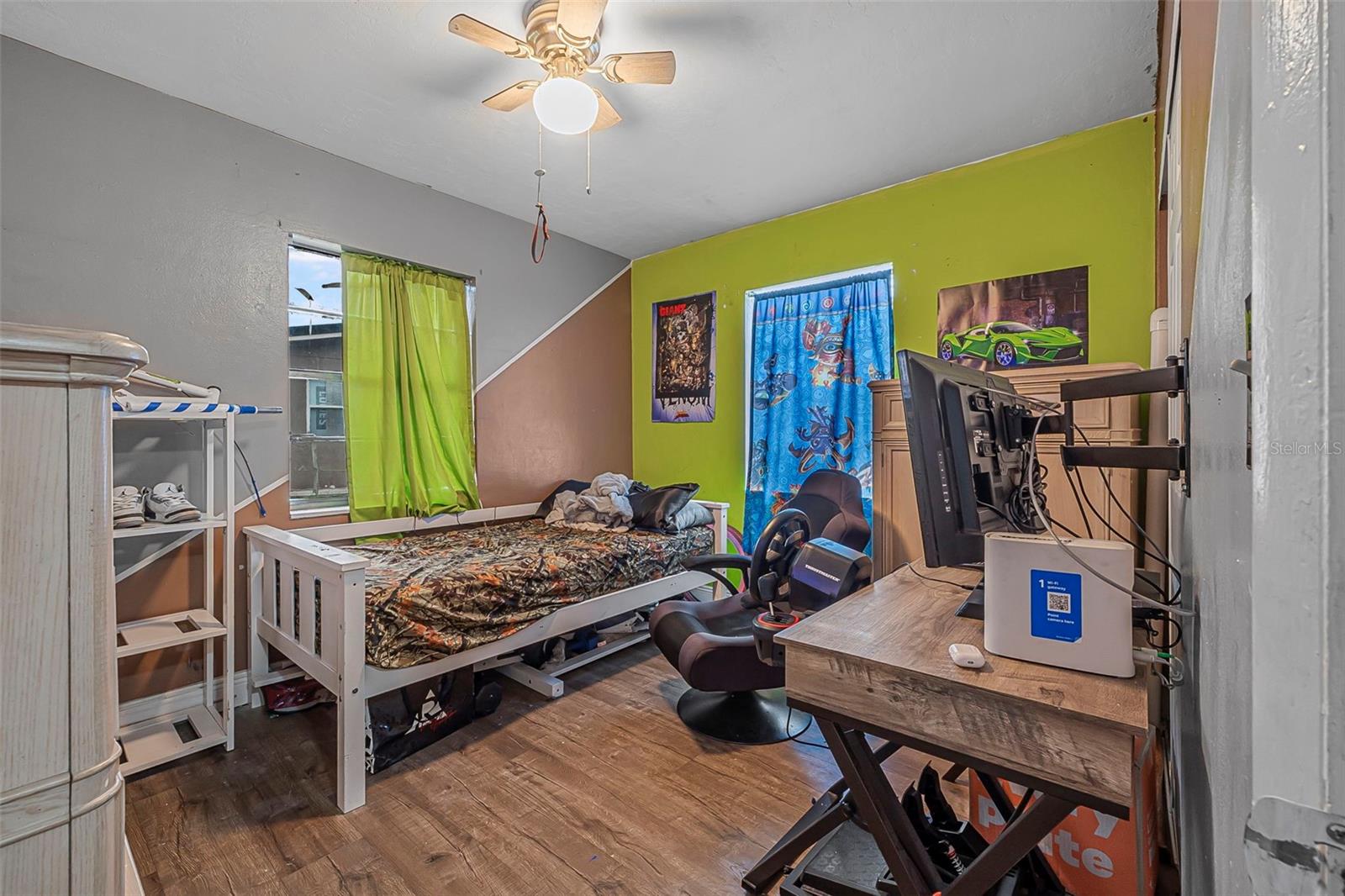 Image 22 of 35 For 1333 Lombardy Drive