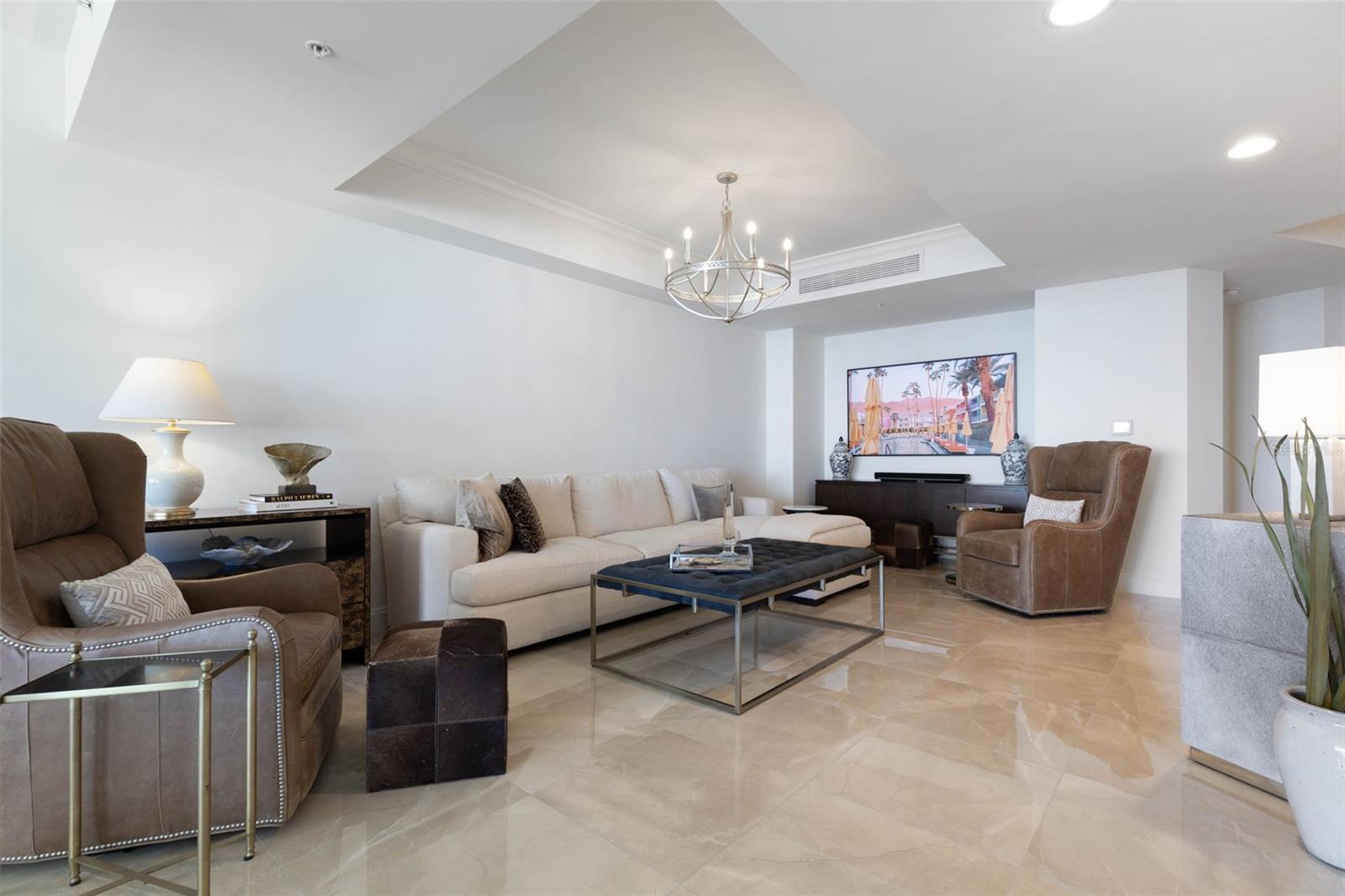 Image 10 of 95 For 19 Avenue De La Mer  405