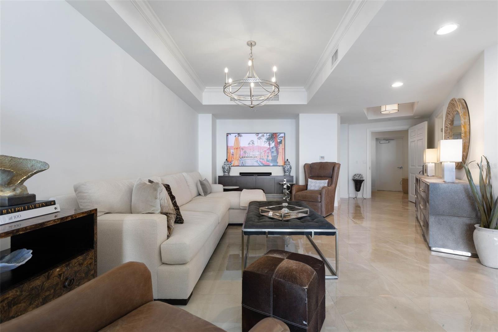 Image 12 of 95 For 19 Avenue De La Mer  405