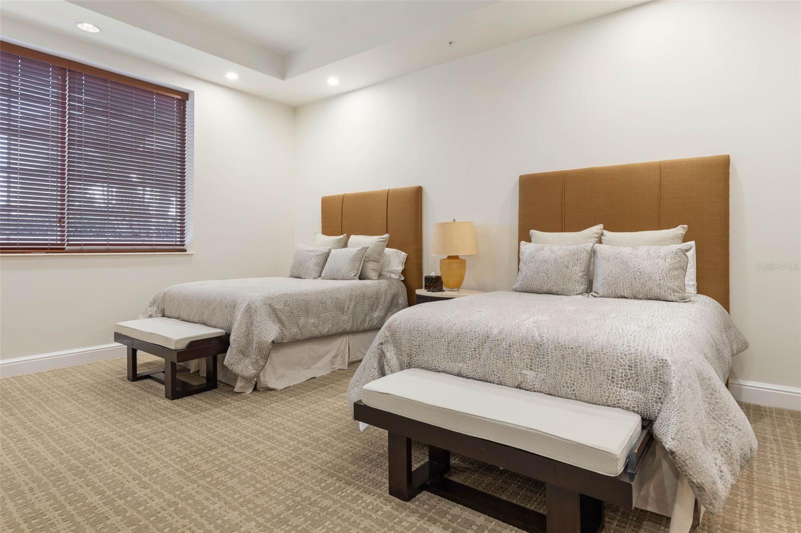 Image 71 of 95 For 19 Avenue De La Mer  405