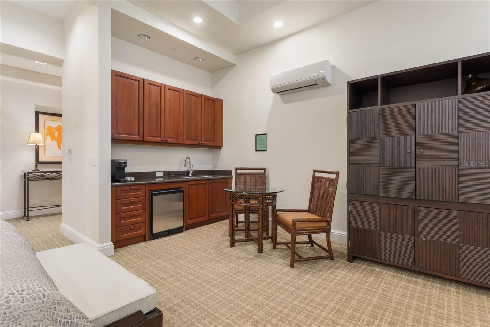 Image 72 of 95 For 19 Avenue De La Mer  405