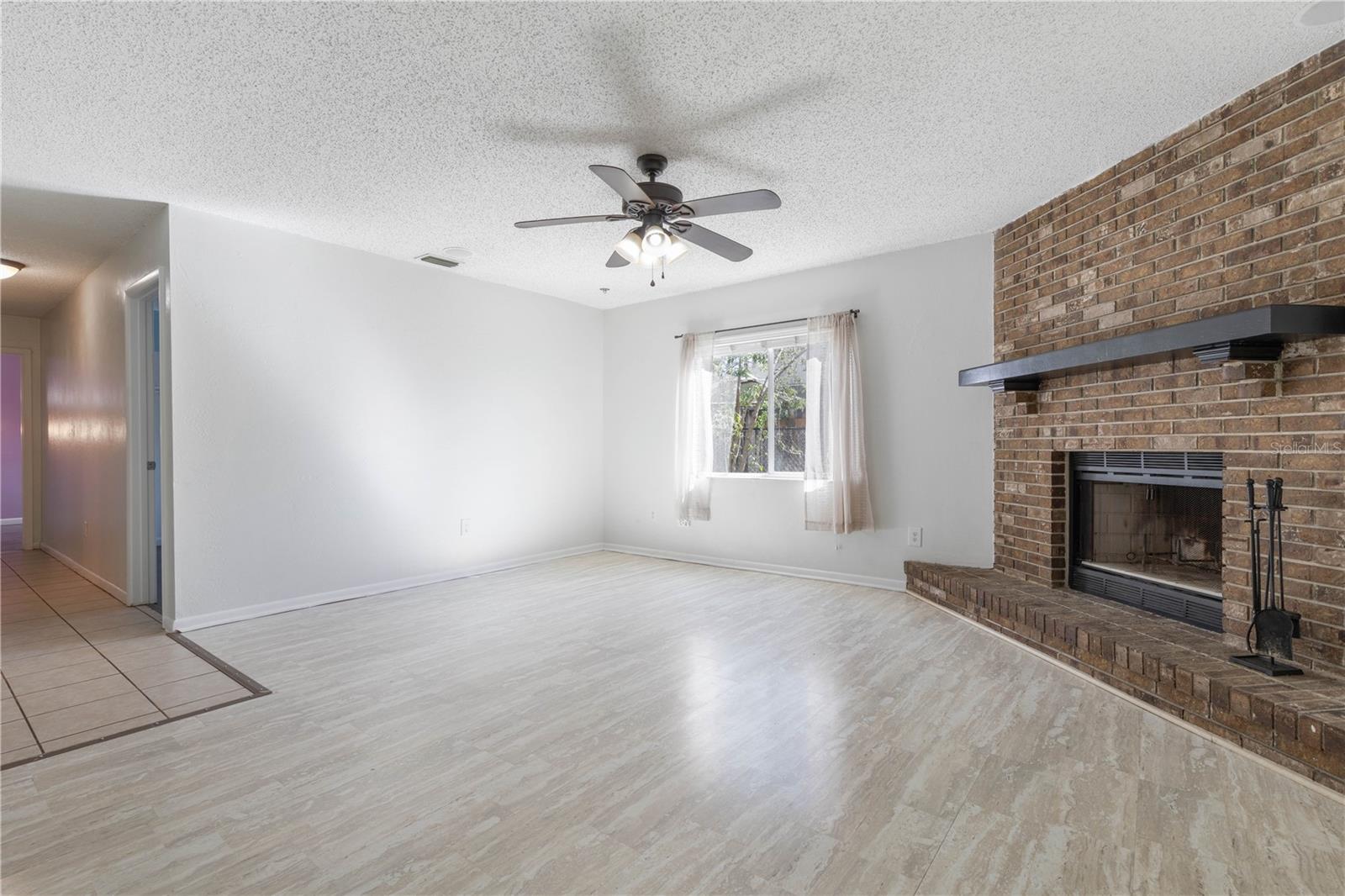 Image 19 of 63 For 104 White Hall Drive