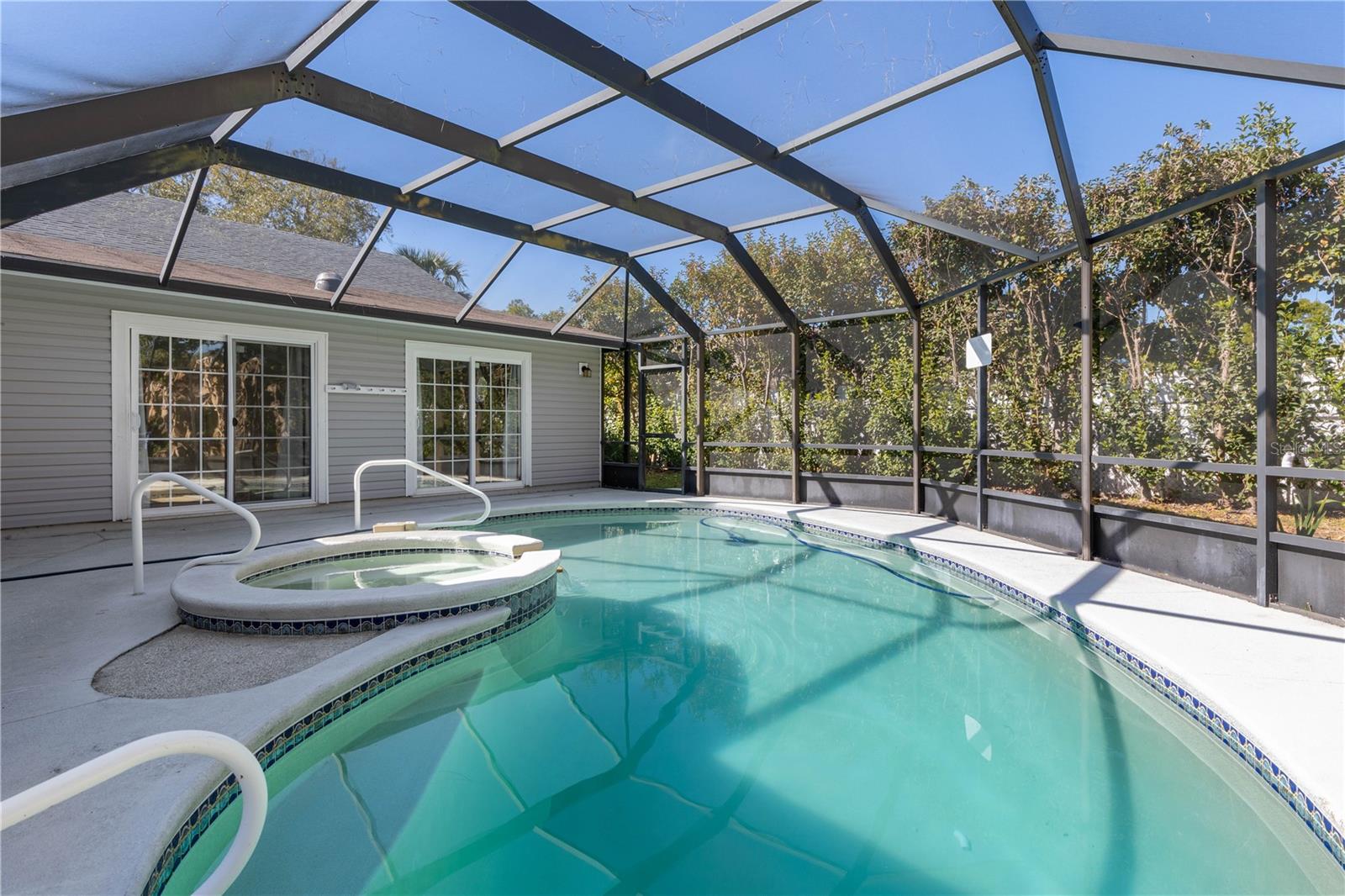 Image 27 of 63 For 104 White Hall Drive