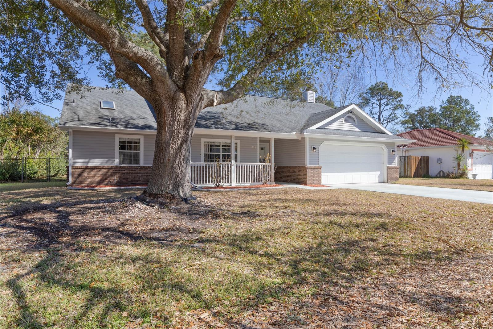 Image 4 of 63 For 104 White Hall Drive