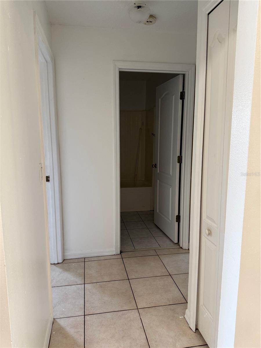 Image 3 of 37 For 38 Pebblewood Lane