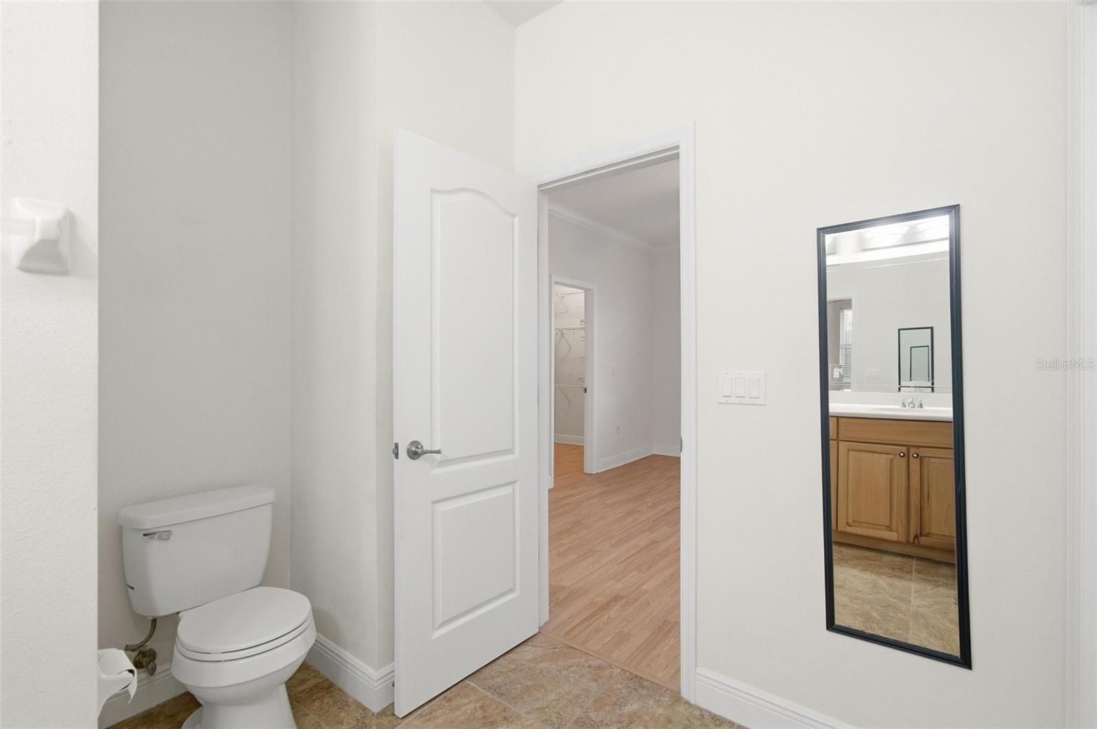 Image 34 of 54 For 60 Riverview Bend S 615