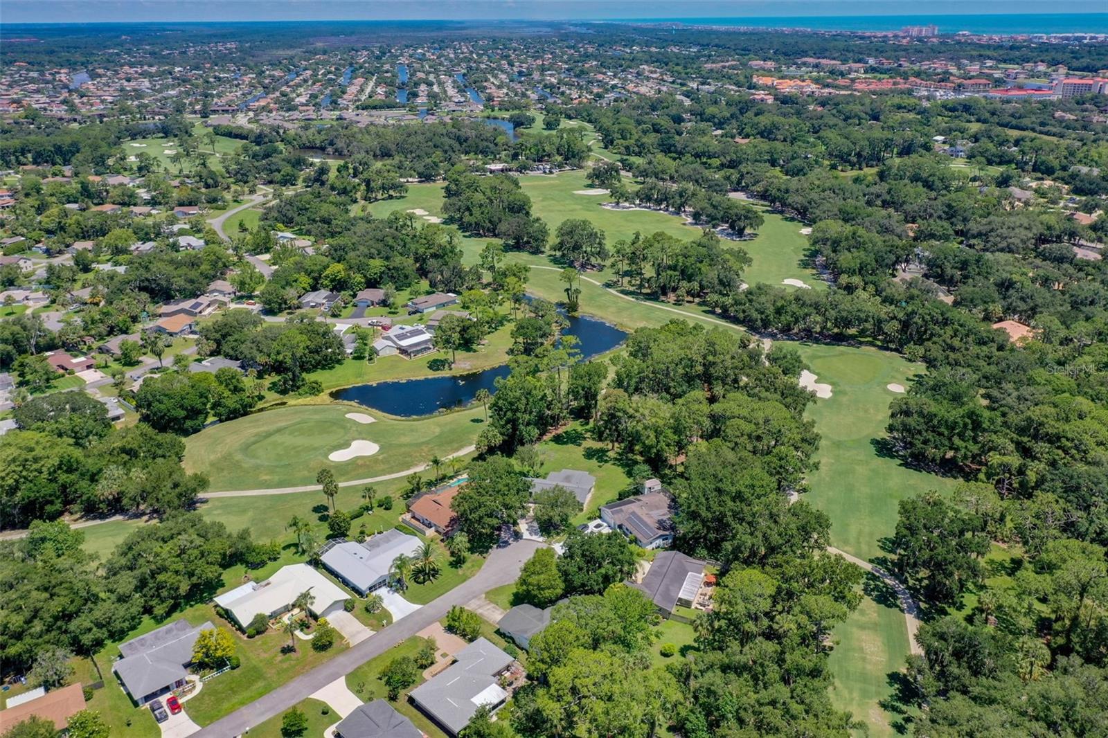 Image 37 of 53 For 6 Greenbriar Court 6