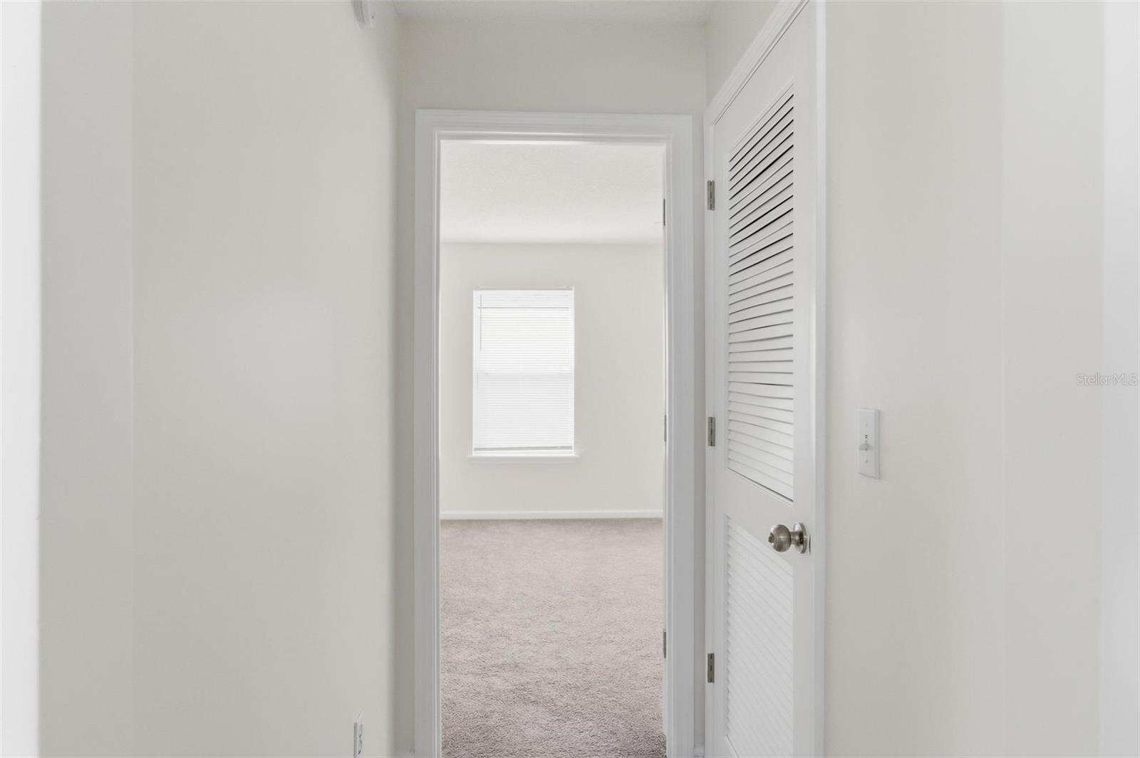 Image 18 of 57 For 2537 Blackstone Court