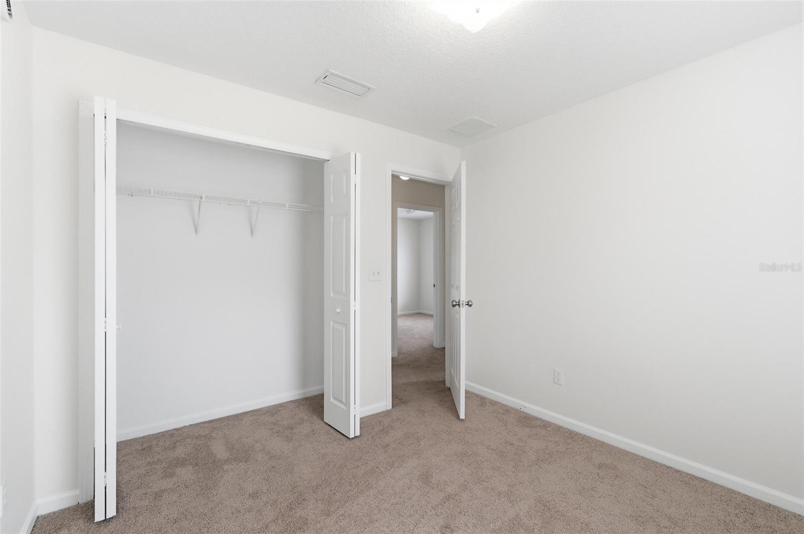 Image 35 of 57 For 2537 Blackstone Court