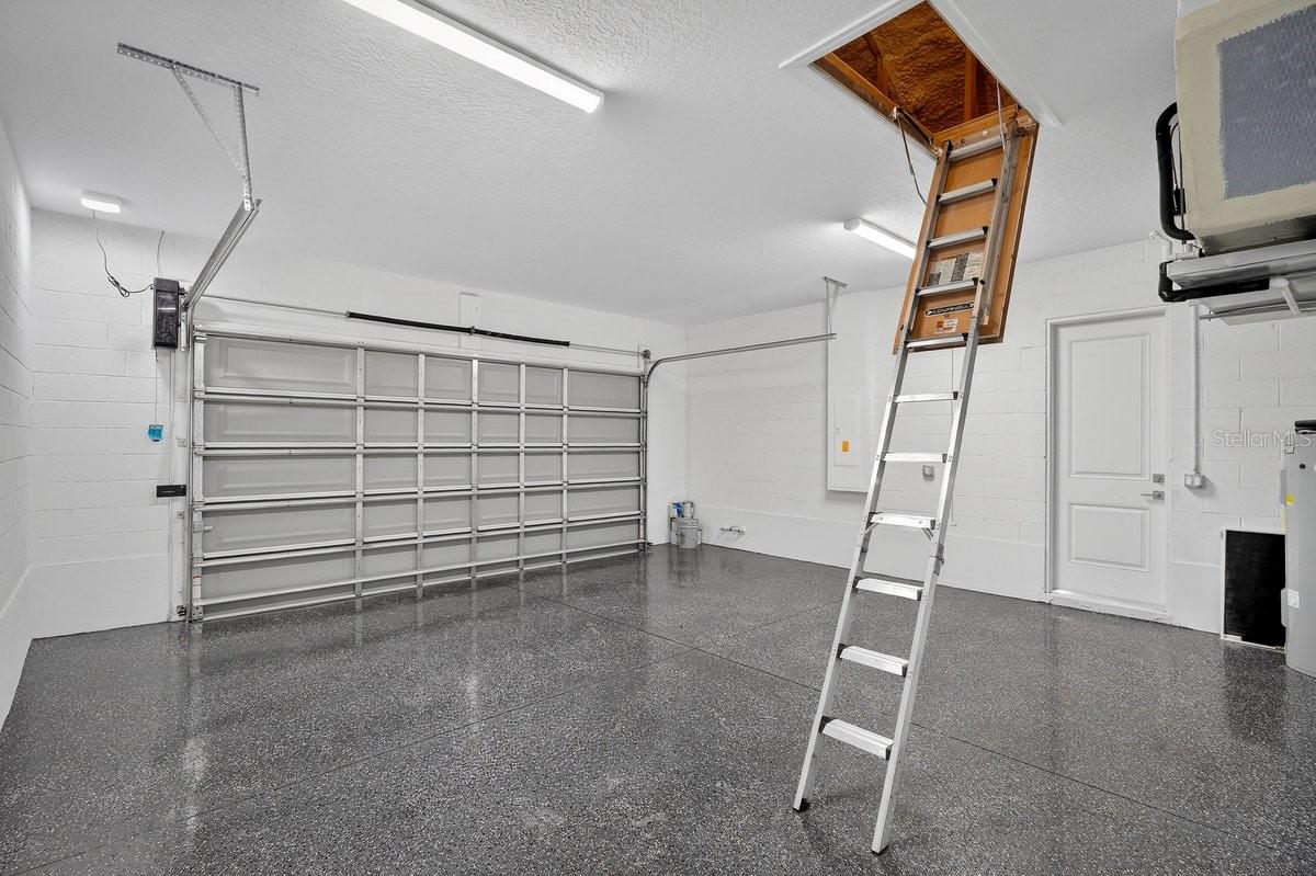 Image 47 of 72 For 7 Crandon Court