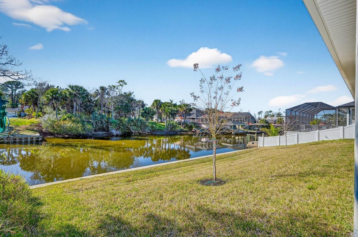 Image 59 of 72 For 7 Crandon Court