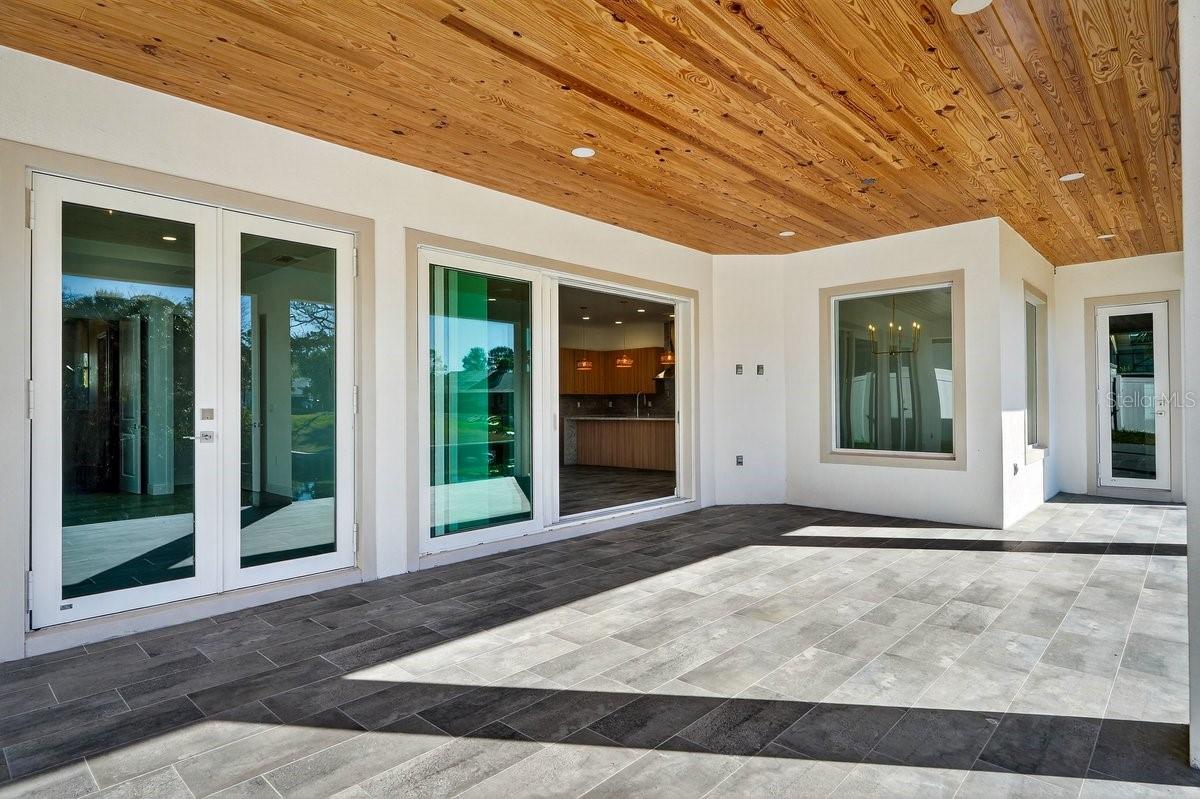 Image 65 of 72 For 7 Crandon Court