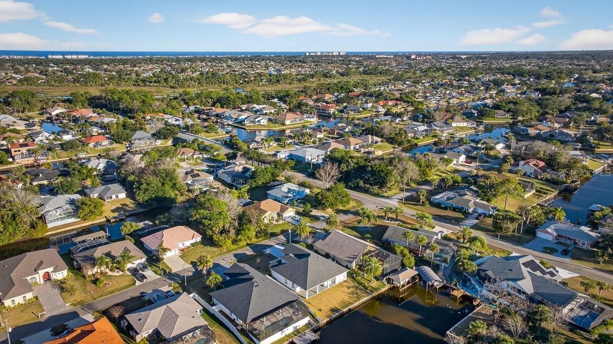 Image 71 of 72 For 7 Crandon Court