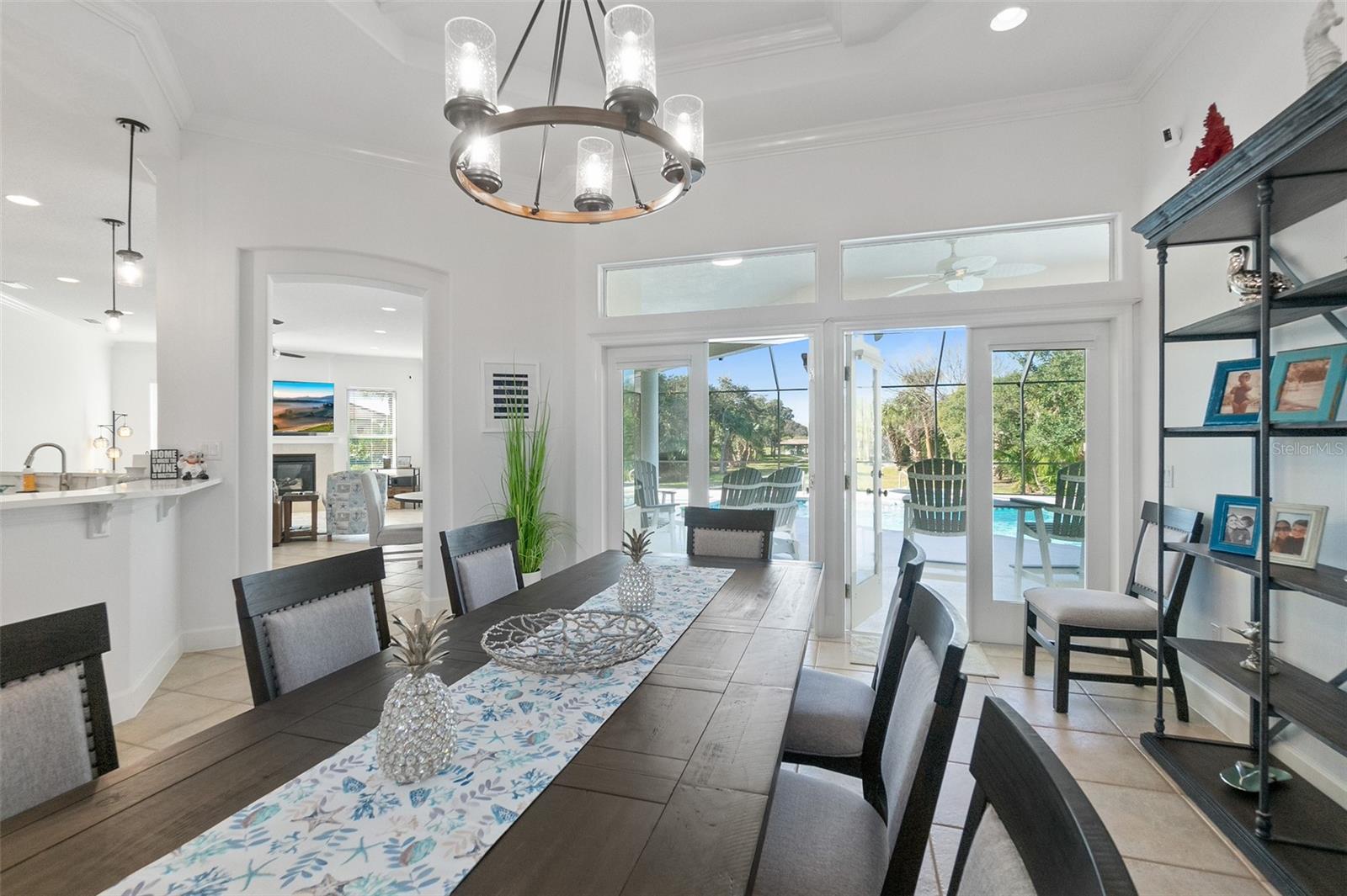 Image 21 of 71 For 104 Island Estates Parkway