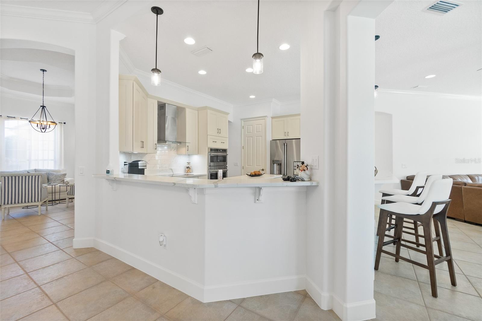 Image 23 of 71 For 104 Island Estates Parkway