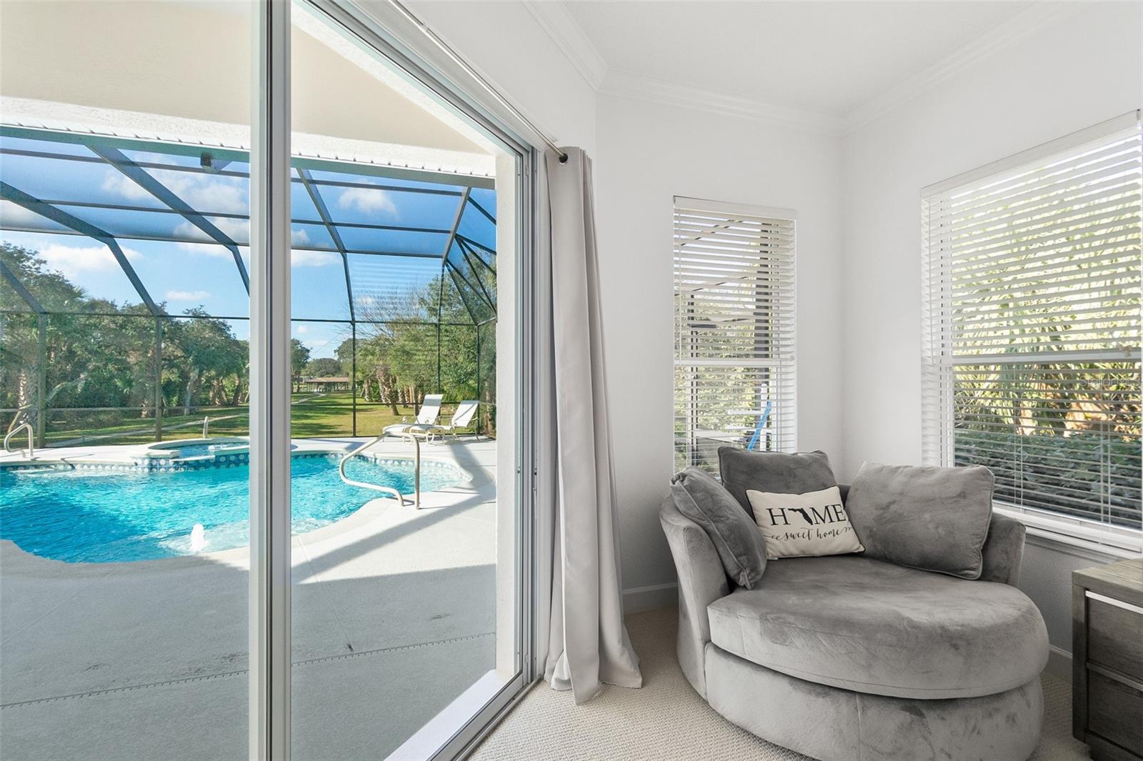 Image 37 of 71 For 104 Island Estates Parkway