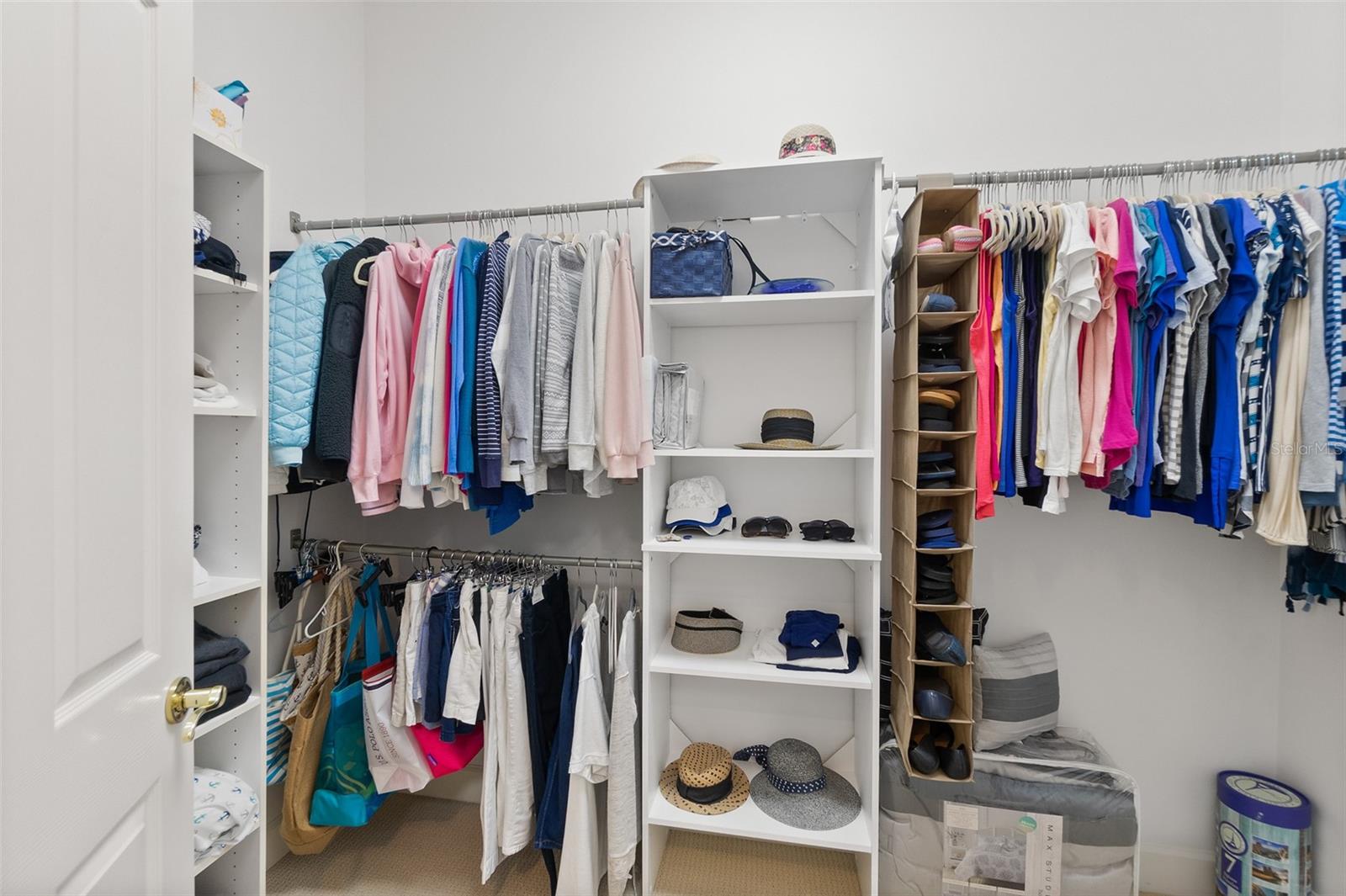 Image 39 of 71 For 104 Island Estates Parkway