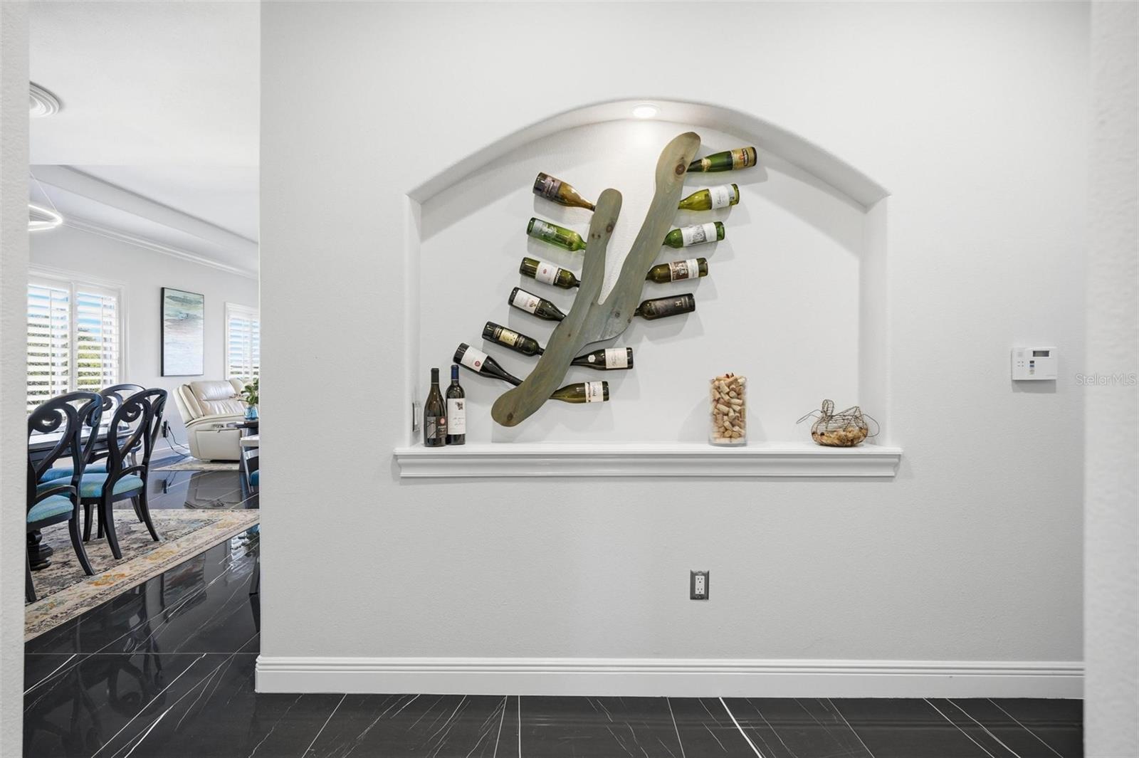 Image 10 of 76 For 110 Club House Drive 301