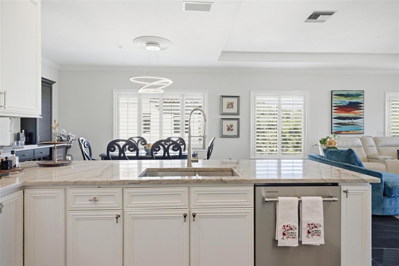 Image 23 of 76 For 110 Club House Drive 301