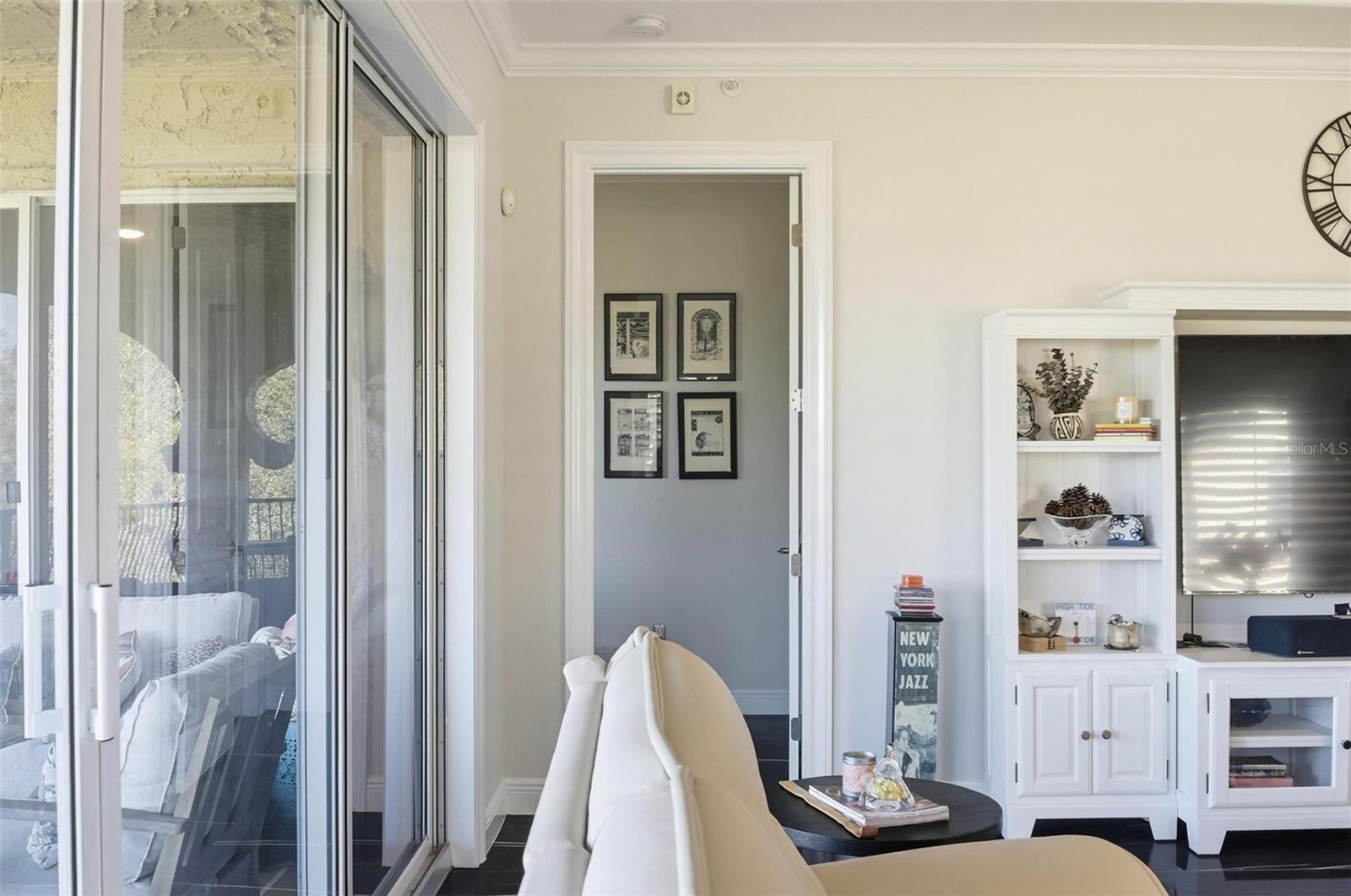 Image 30 of 76 For 110 Club House Drive 301