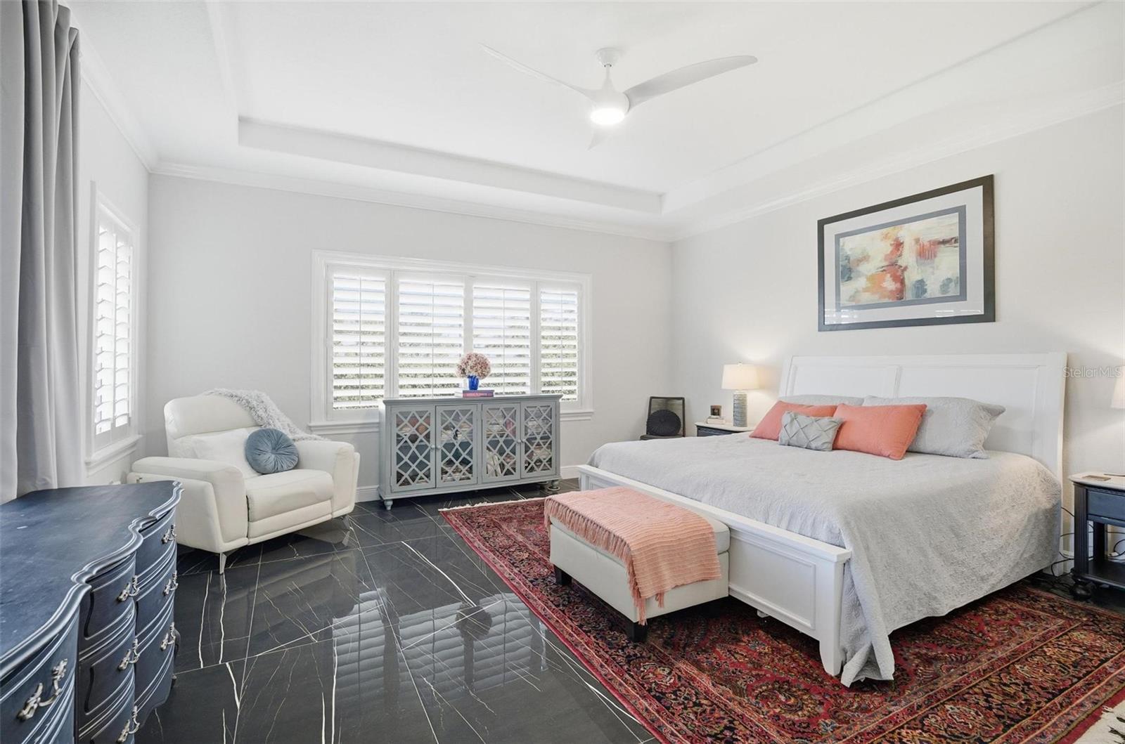 Image 31 of 76 For 110 Club House Drive 301