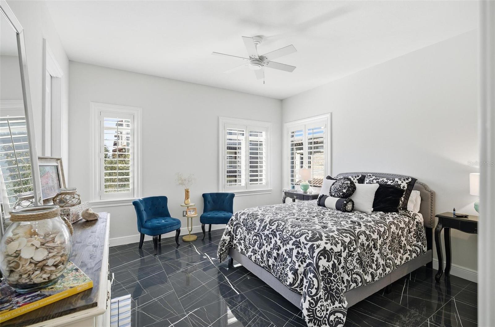 Image 46 of 76 For 110 Club House Drive 301