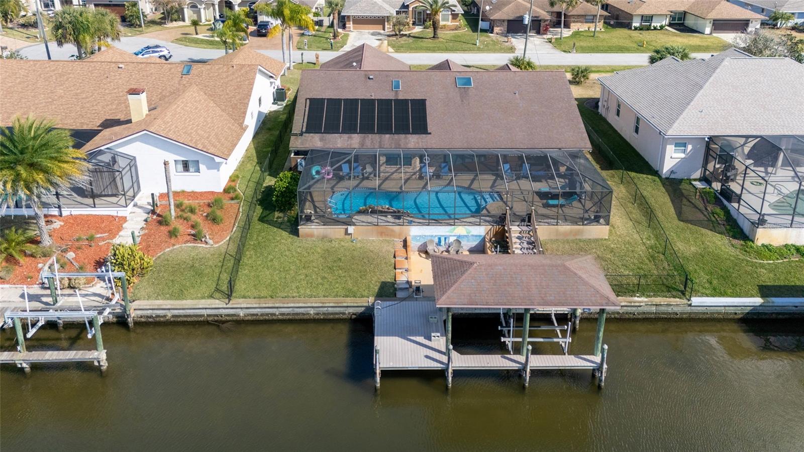 Listing photo id 43 for 27 Cherrytree Court