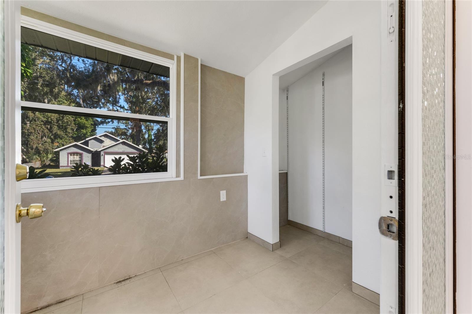 Image 7 of 21 For 546 Fulton Street