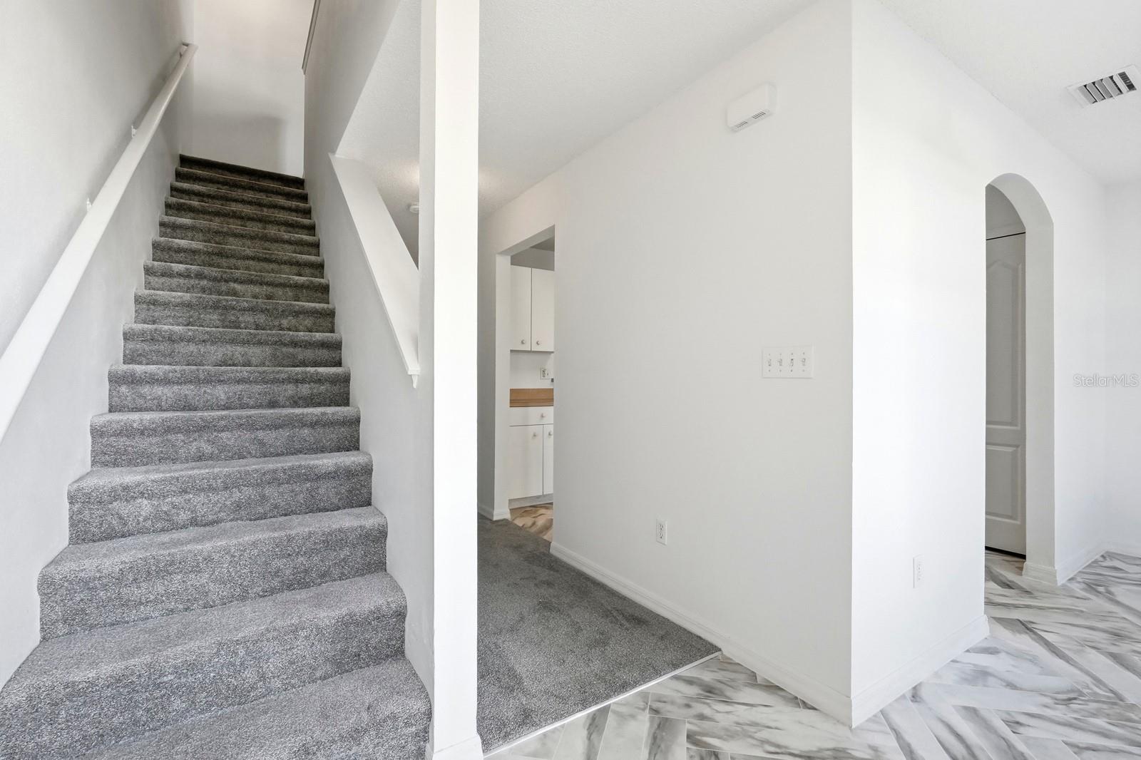 Image 5 of 35 For 1502 Deer Springs Road