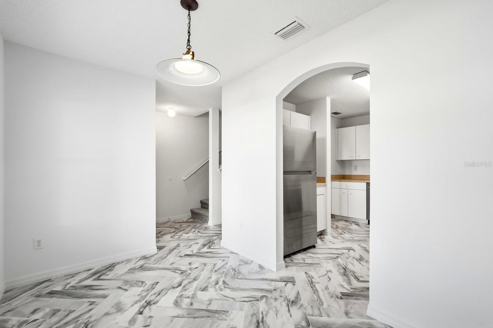 Image 7 of 35 For 1502 Deer Springs Road