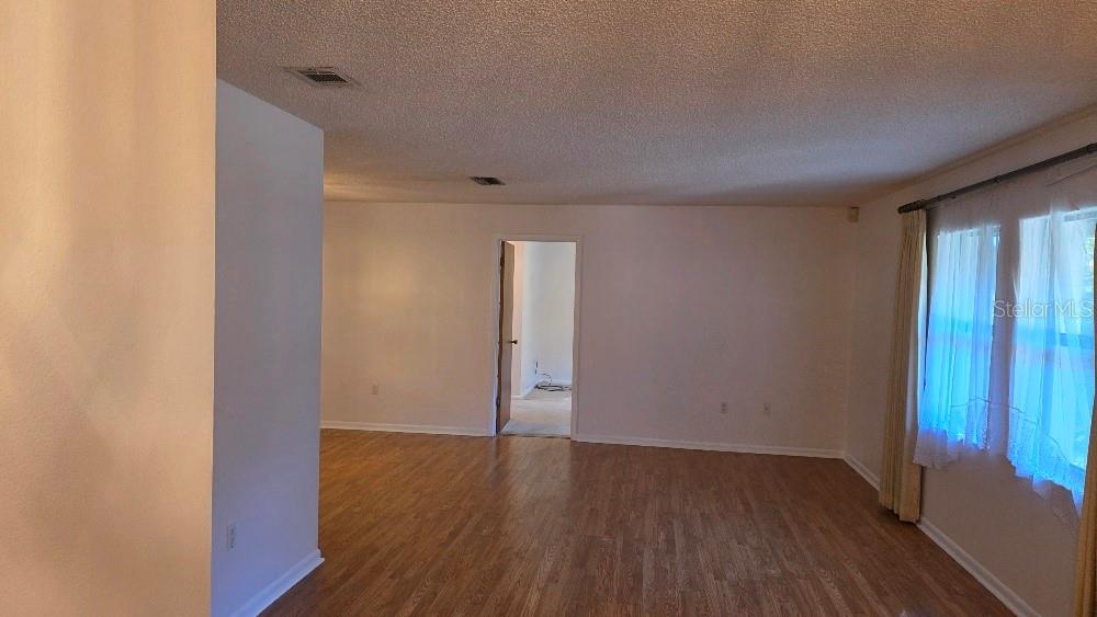 Image 10 of 32 For 70 Furness Place