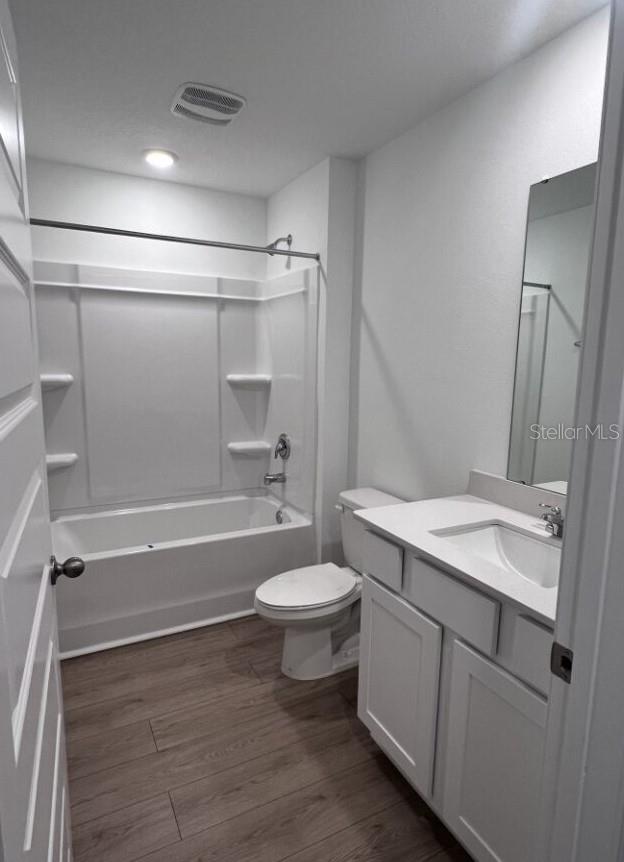 Image 27 of 44 For 6 Porral Place