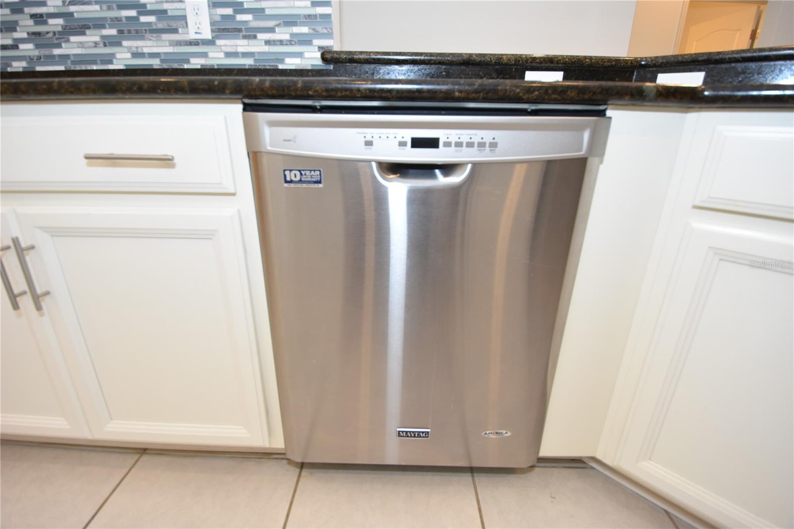 Image 16 of 34 For 22 Rybar Lane